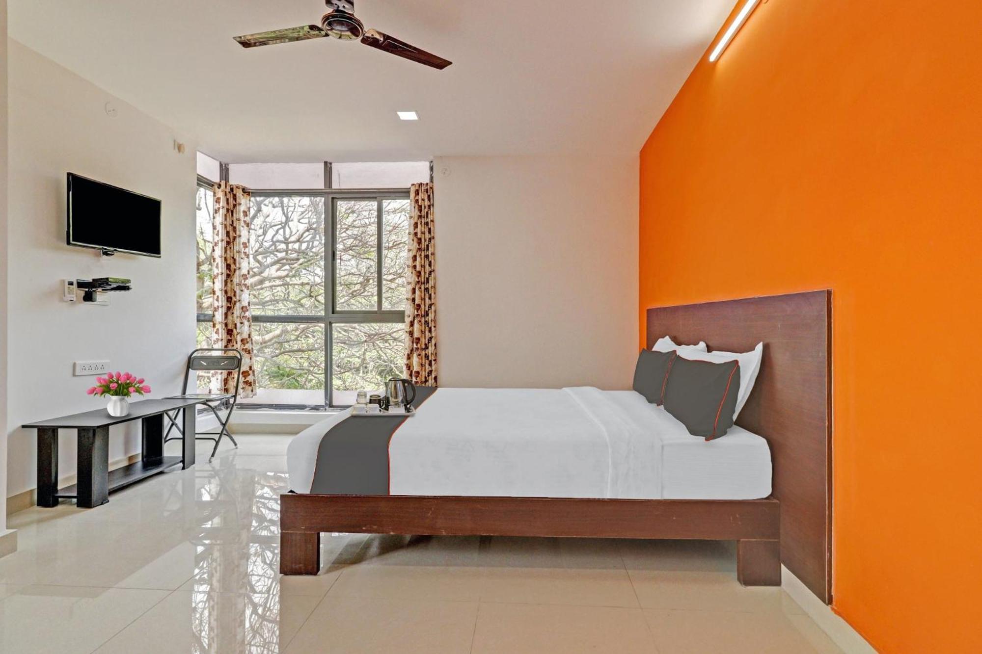 Super Capital O Blooms Stay Inn Near Snow City Bangalore Exterior foto